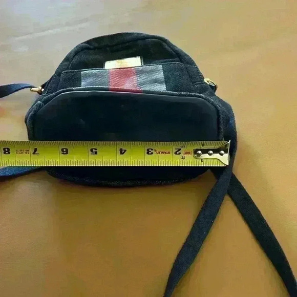 Tommy Hilfiger Mini Backpack style Crossbody Bag - Picture 3 of 8